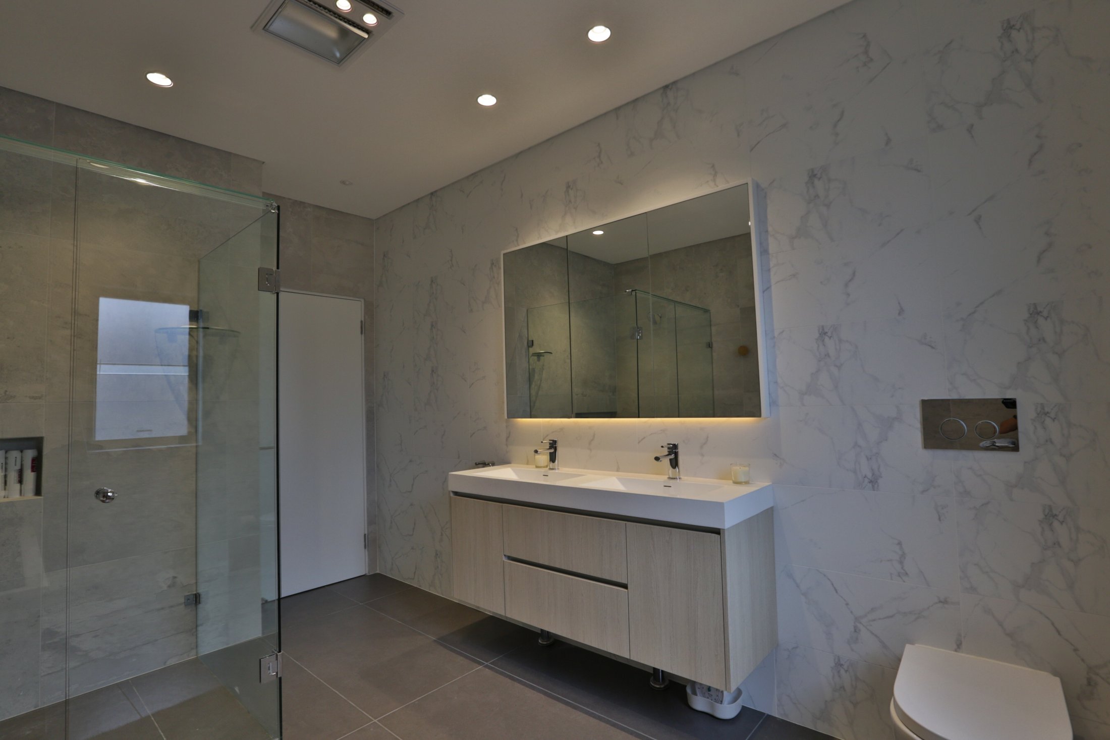 Custom Shower Screen Front and Return - Dover Heights